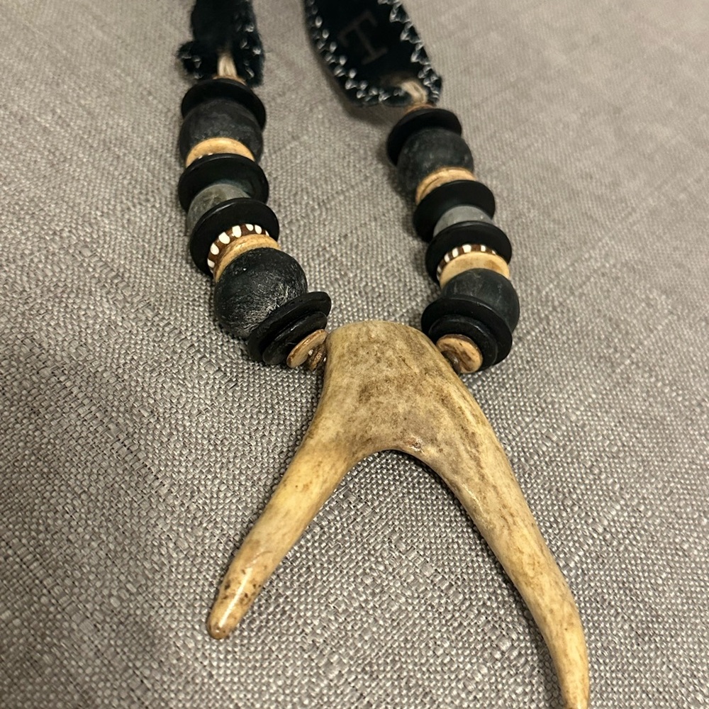 Twine & Twig Antler Necklace